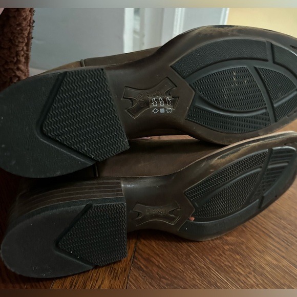 Ariat Cowgirl boots - Picture 4 of 5